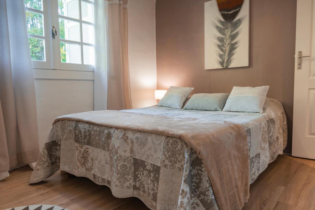 Sur La Route Du Voile Meuble Hibiscus Apartman Salazie Kültér fotó